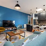 Large 3 Bdr Center Lejlighed Nice