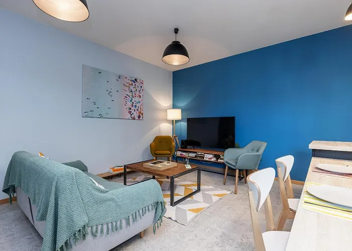 شقة Large 3 Bdr Center نيس